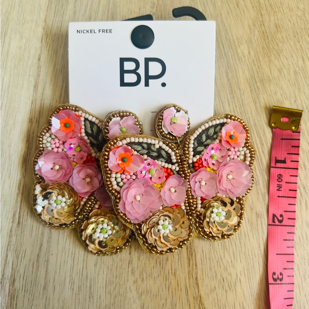 NEW BP. Pink and Gold Beaded & Sequin Butterfly Earrings💝 - Picture 5 of 6